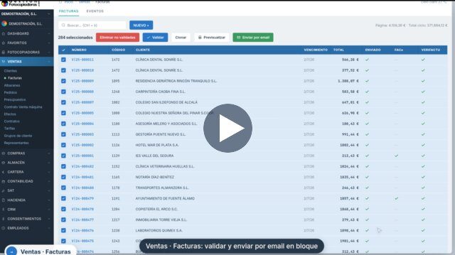 Fotograma del vídeo: listado de facturas del mes con VeriFactu y botón Validar